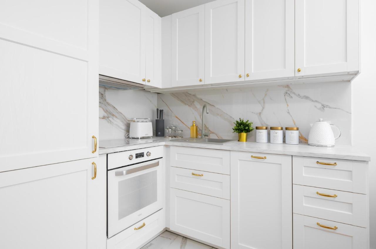 Glam & Modern By Cooee Apartments وارسو المظهر الخارجي الصورة