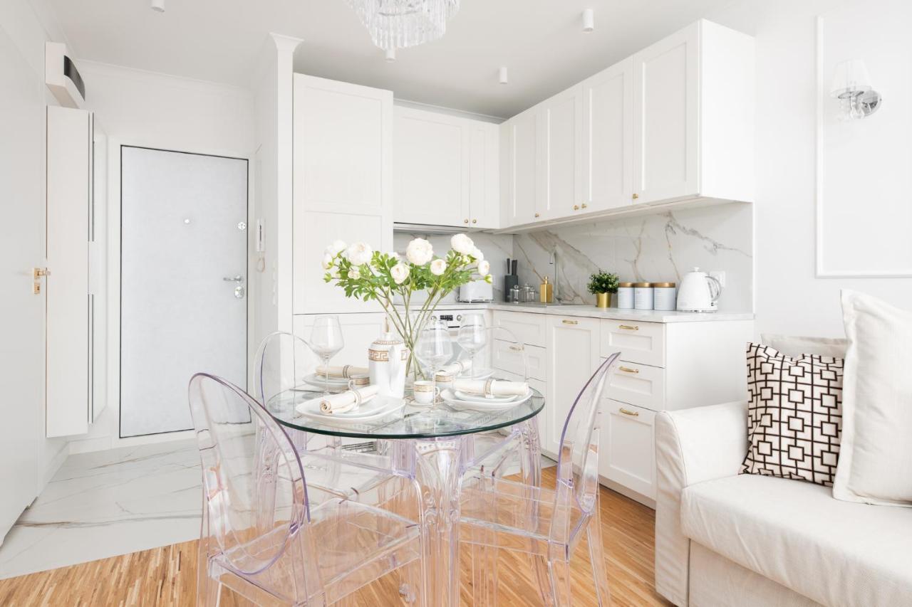 Glam & Modern By Cooee Apartments وارسو المظهر الخارجي الصورة